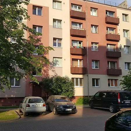 Apartment L.e.c. Travel